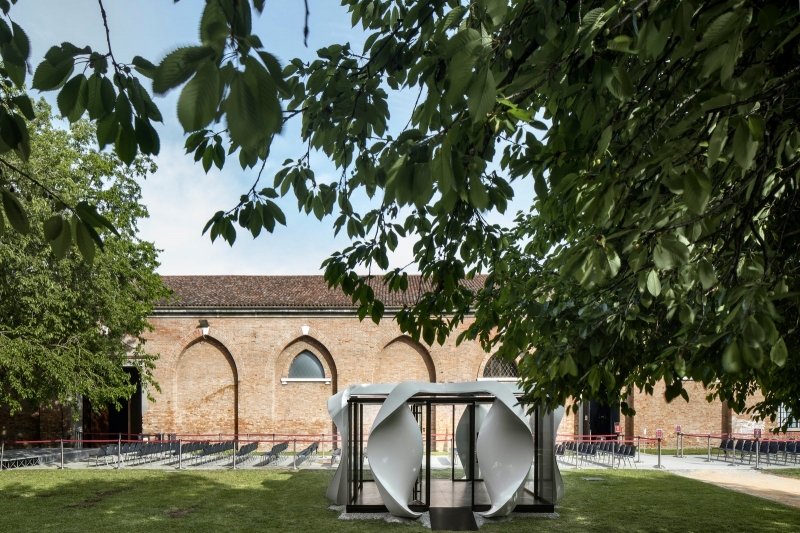 Мобильный конференц-зал от Zaha Hadid Architects на Венецианской архитектурной биеннале