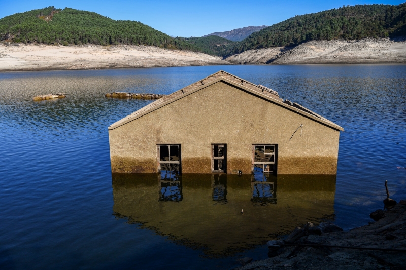 Возрождение Асередо: испанская деревня выходит из-под воды спустя десятилетия